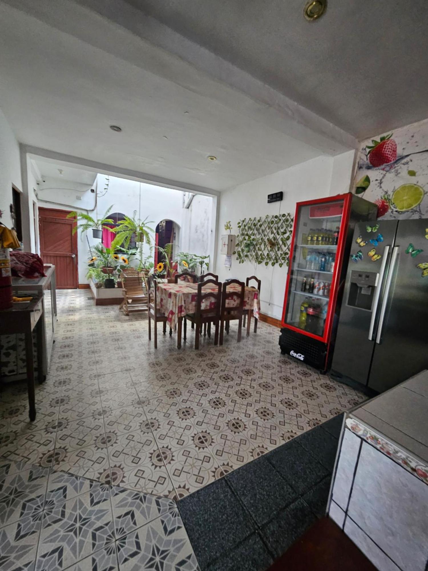 Sarisa House Hotel Iquitos Eksteriør billede