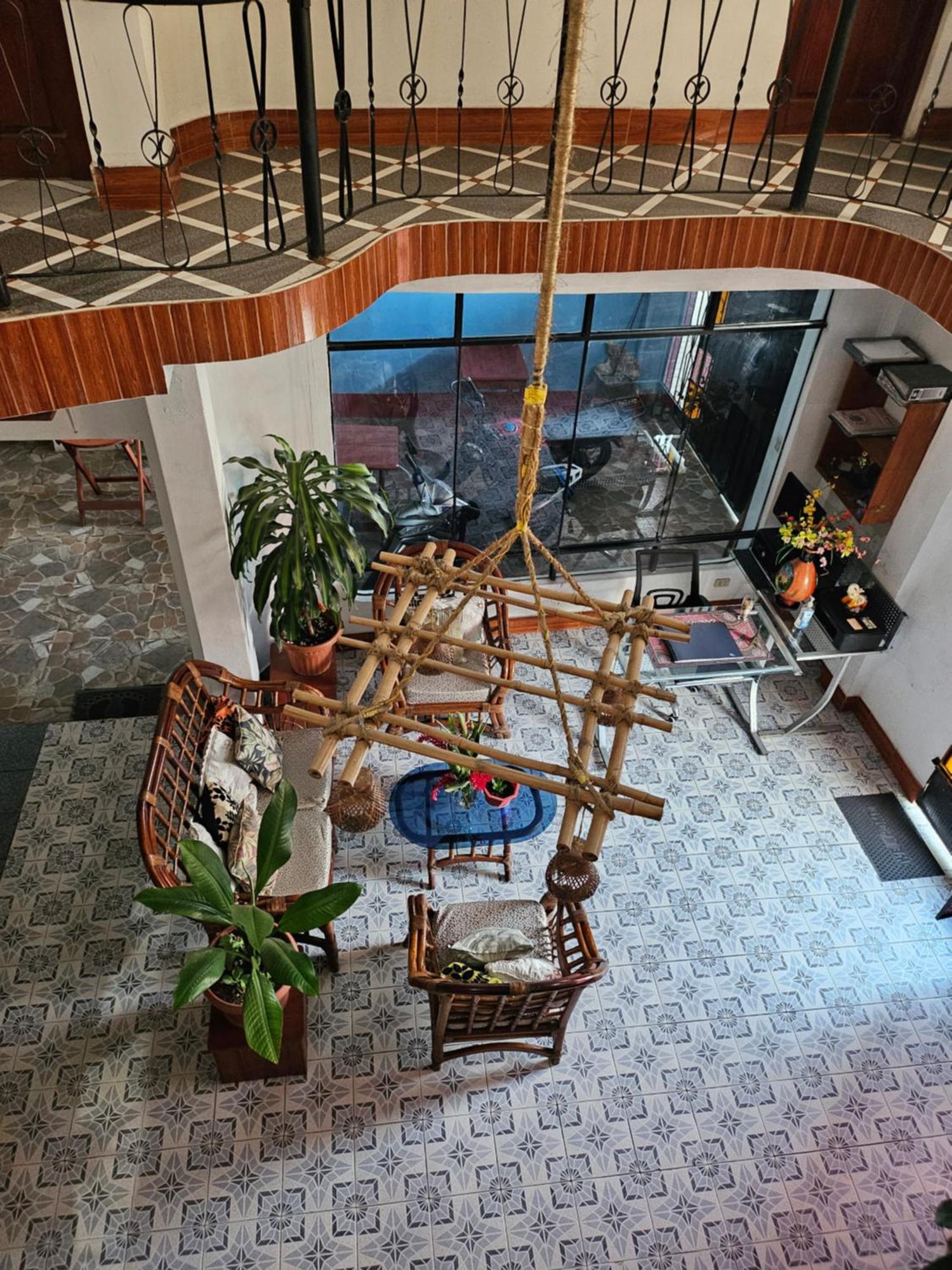 Sarisa House Hotel Iquitos Eksteriør billede